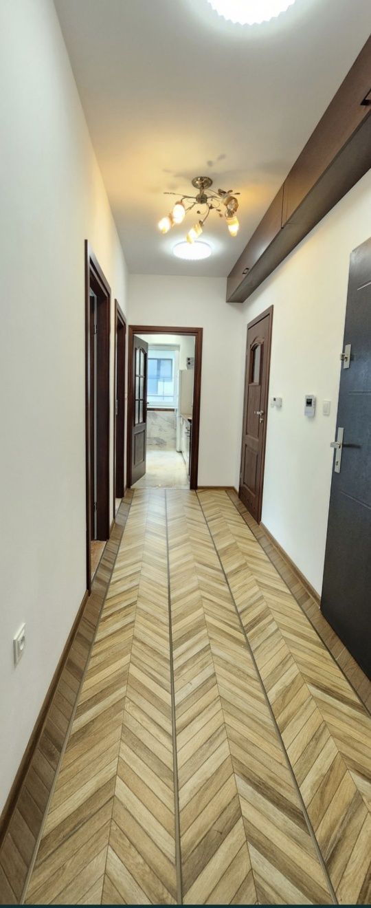 Gabinet na parterze w super standardzie i lokalizacji.