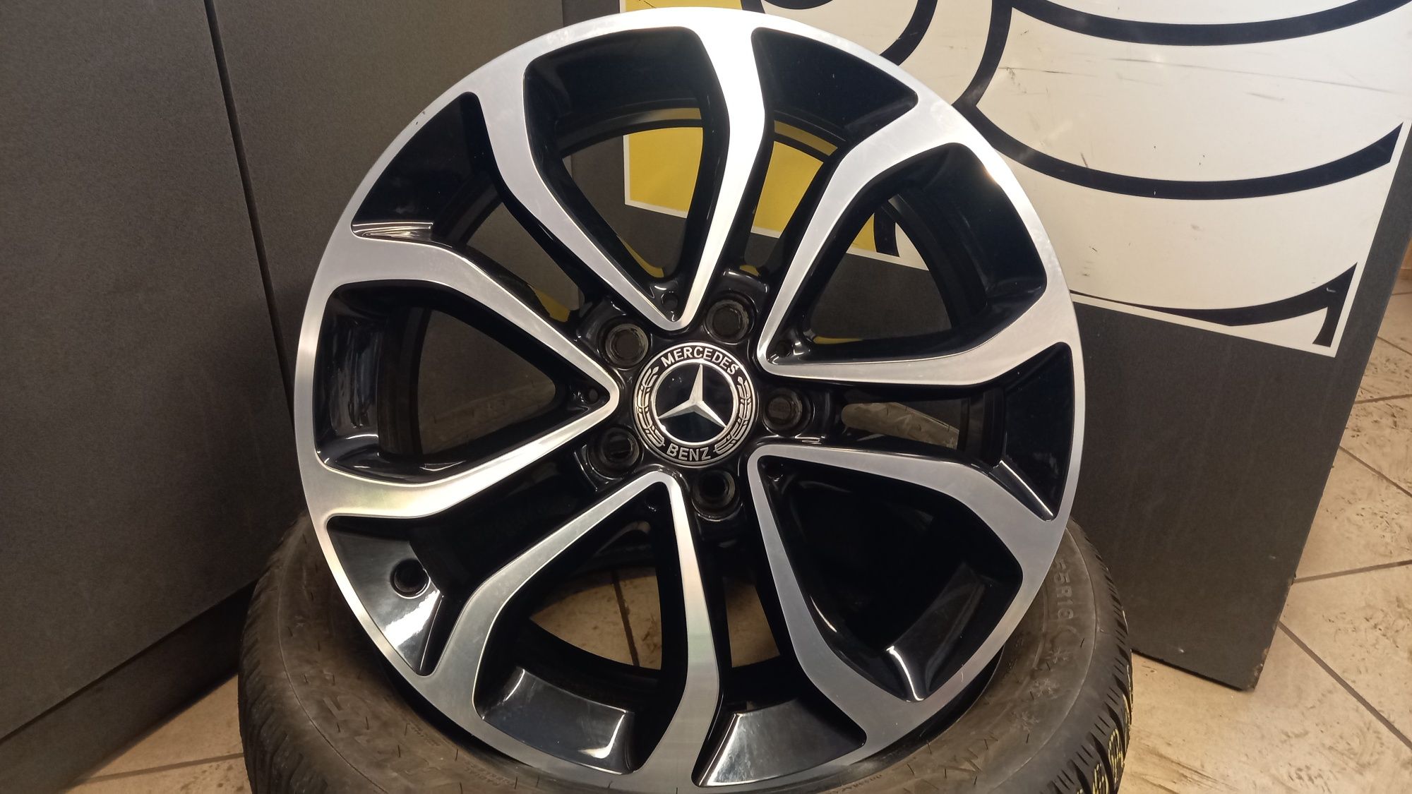 Felga Mercedes 5x112 7J 17" ET 48,5 1 sztuka