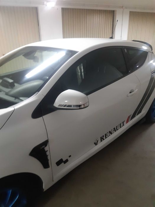 Renault Mégane III coupé comercial