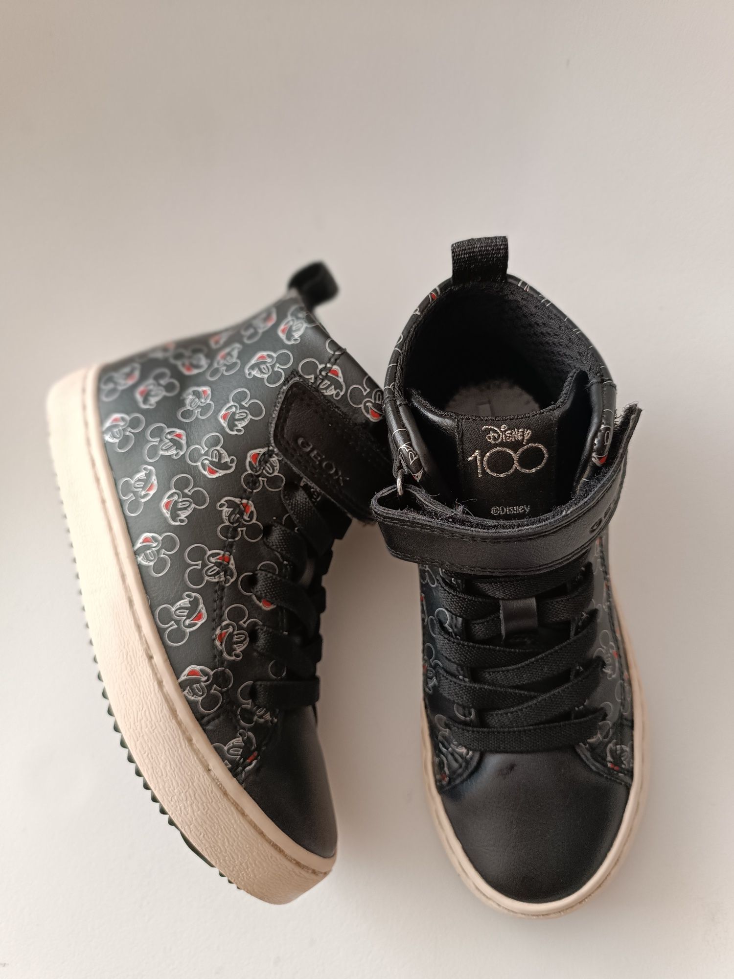 Geox respira mickey mous 28,кросівки ,кеди,снікерси