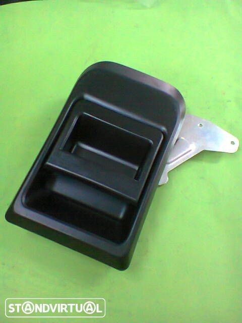 puxador tampa mala iveco daily 2000-2006 (novo)