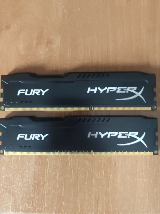 Оперативна памʼять HyperX Fury DDR3 8GB (2×4GB) 1866 MHz