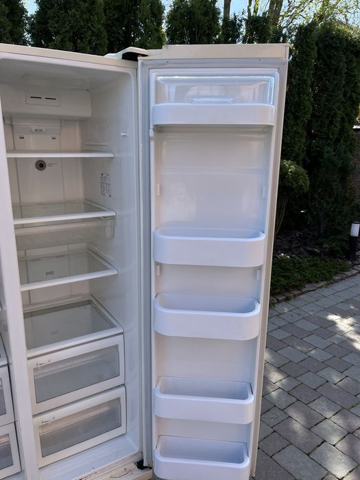 Холодильник Side-by-side SAMSUNG No Frost 172 cm Model-RS20CRSV
