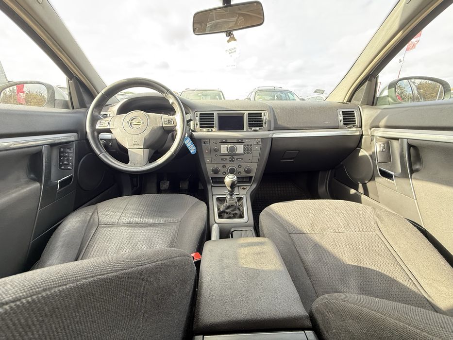 Na Sprzedaż Opel Signum 2.0D/hak/bez rdzy/długie oplaty/zadbany/klima