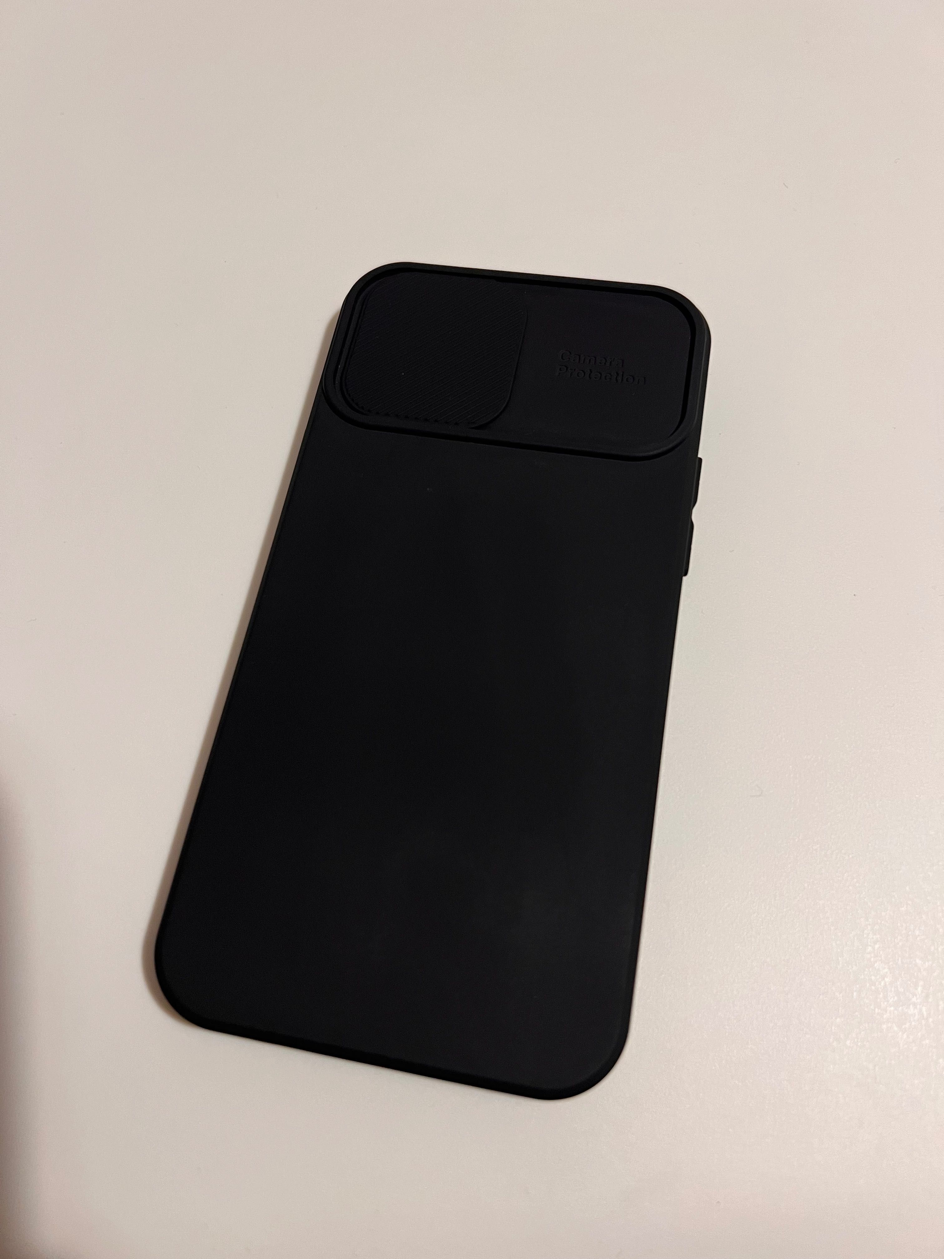 Czarne etui/obudowa/case zaślepka na aparat na telefon iPhone 12
