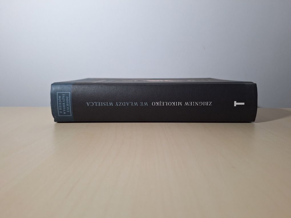 Zbigniew Mikołejko We władzy wisielca 2 Ciemne moce, okrutne liturgie