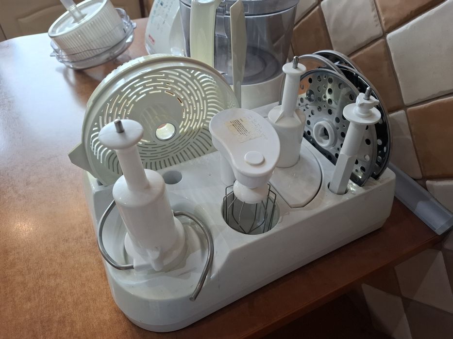 Robot kuchenny Kasia MPM