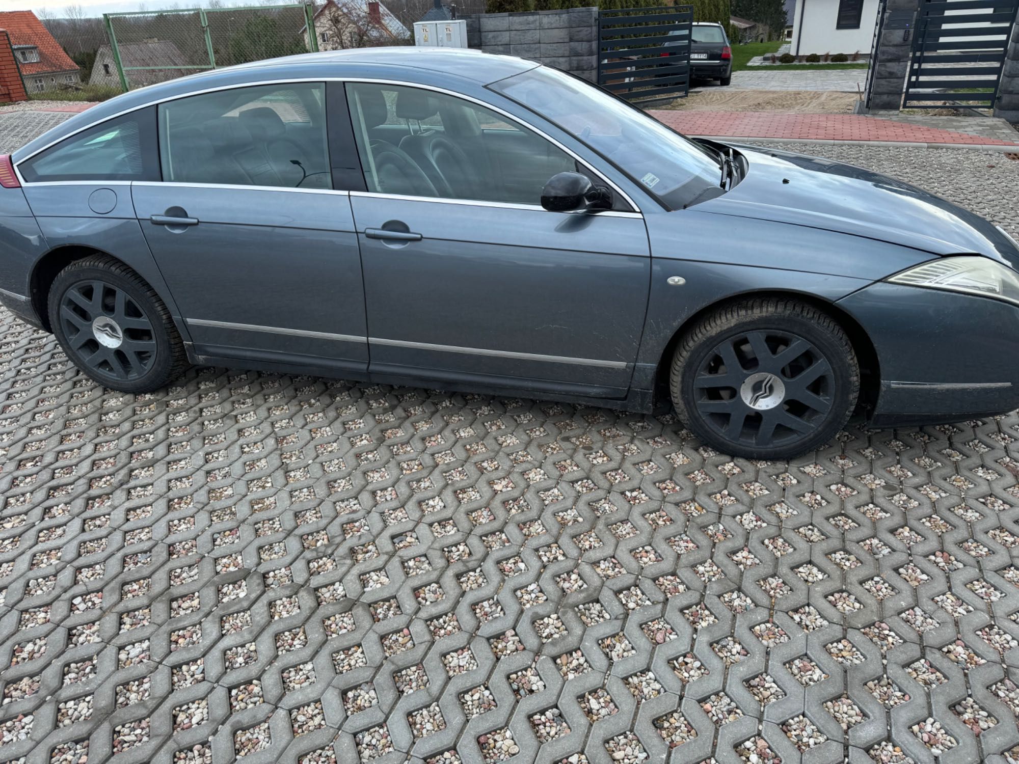 Citroen C6  2.7Hdi