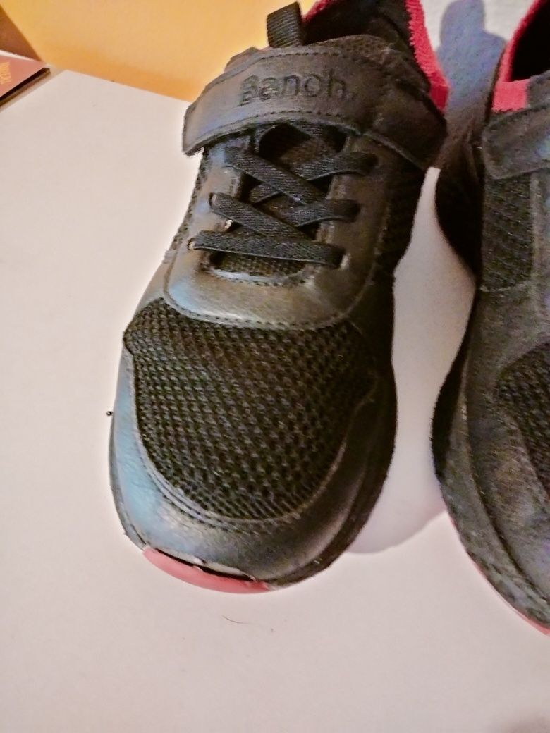 Buty sportowe ,adidasy , na rzep
