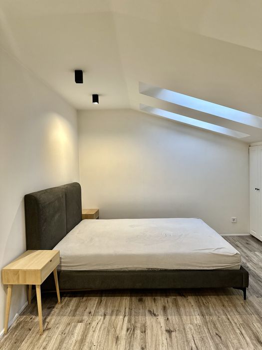 Дворівнева квартира з дизайнерським ремонтом! Мінімальні податки!