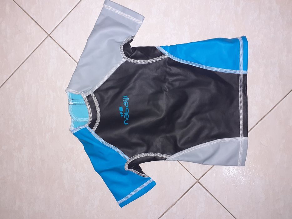 Camisola para piscina ou praia Nabaiji