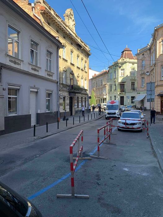 Оренда фасадного приміщення вул. Наливайка