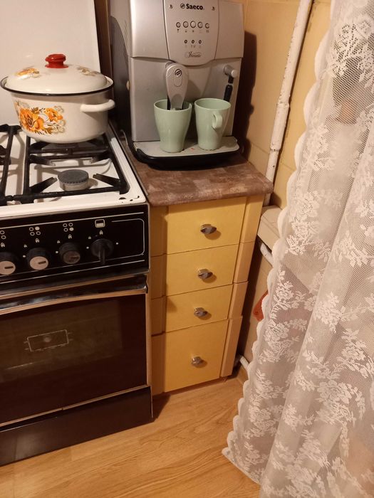 Кухня з куточком