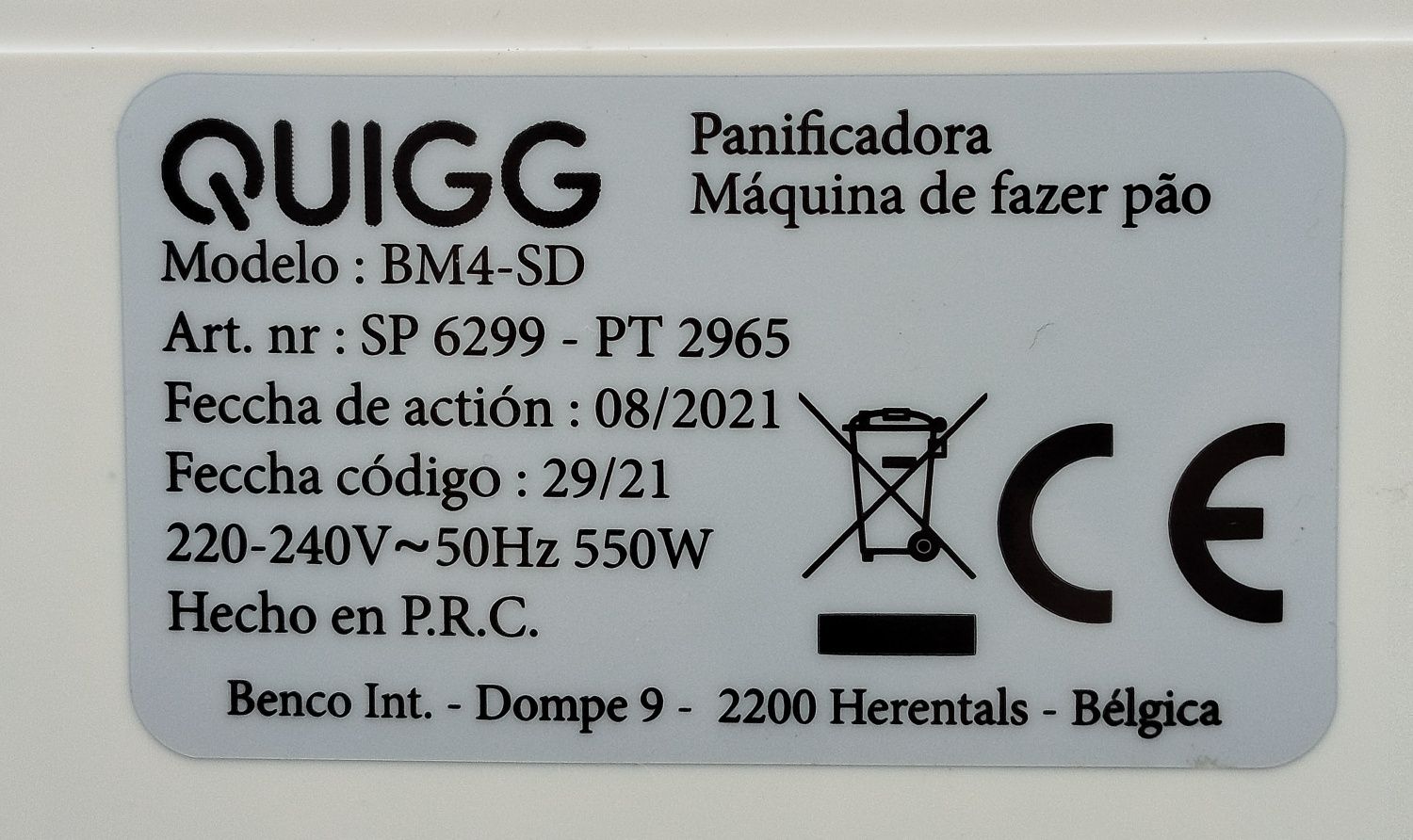 Máquina de fazer pão nova.