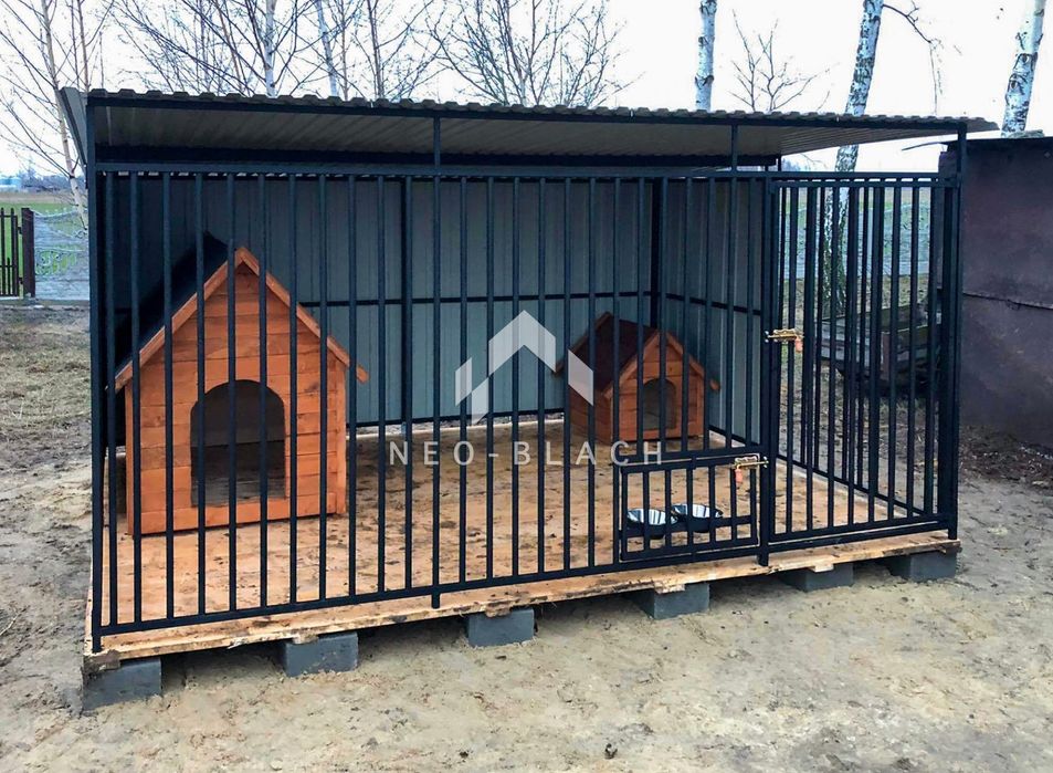 Kojec dla Psów 3x3m - Drewniana podłoga - Uchwyt na miski NB166