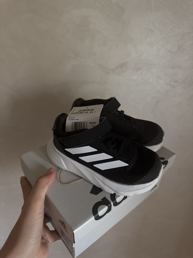 Стан нових! Adidas Duramo 24-25