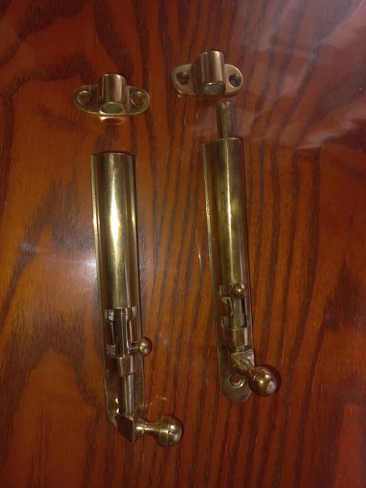 Бронзові шпингалети оконні. Старовинні.