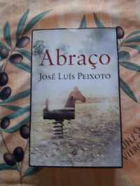 Livro Abraço de Jose Luis Peixoto