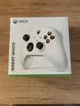Nowy pad xbox biały