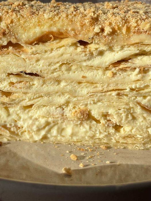 Принимаю заказы на торты к праздничному столу