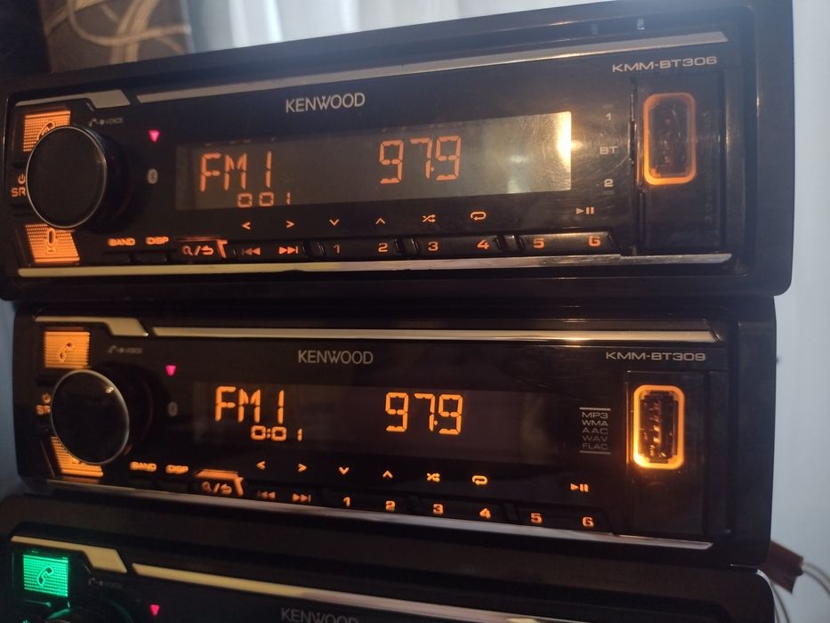 Автомагнитола процессорная Kenwood kmm 306