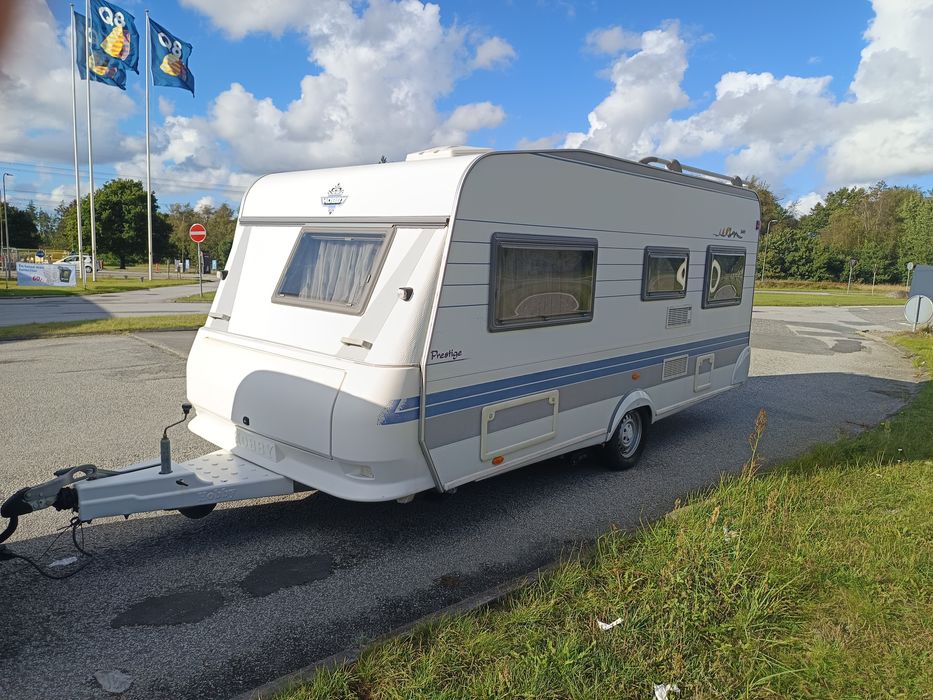 Zadbana hobby 2002/ mover/ przedsionek 3.5 m