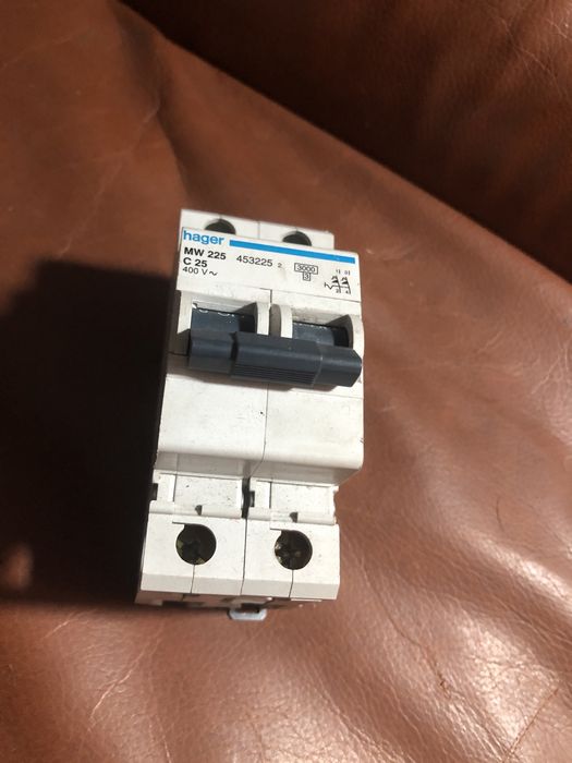 Material para quadros electricos