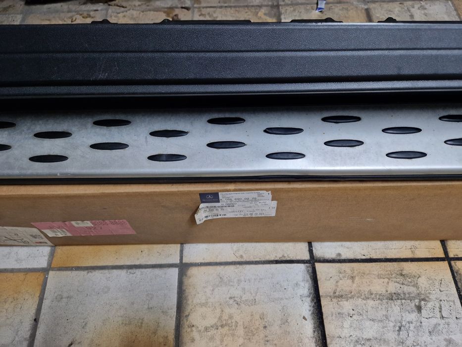 Degrau Mercedes para ML