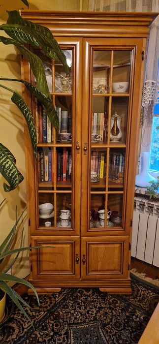 Meble drewniane Komoda Witryna POLECAM!!!