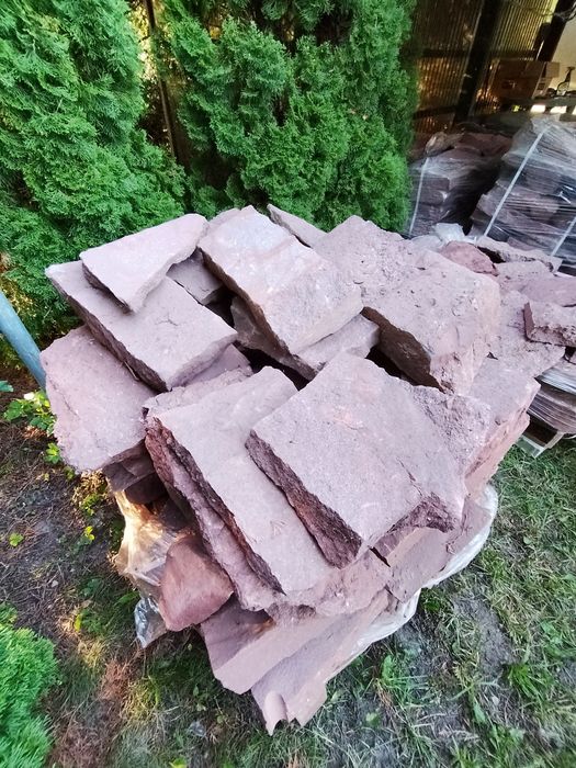 Kamień ozdobny czerwony