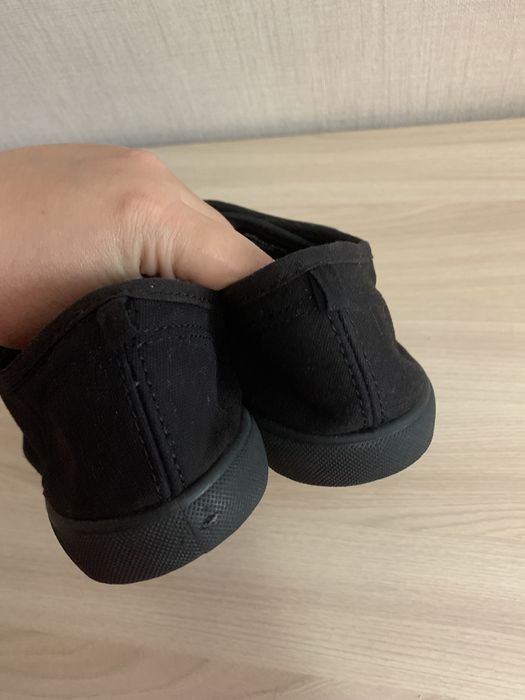 Мокасини тканнині чорні легенькі на липучці