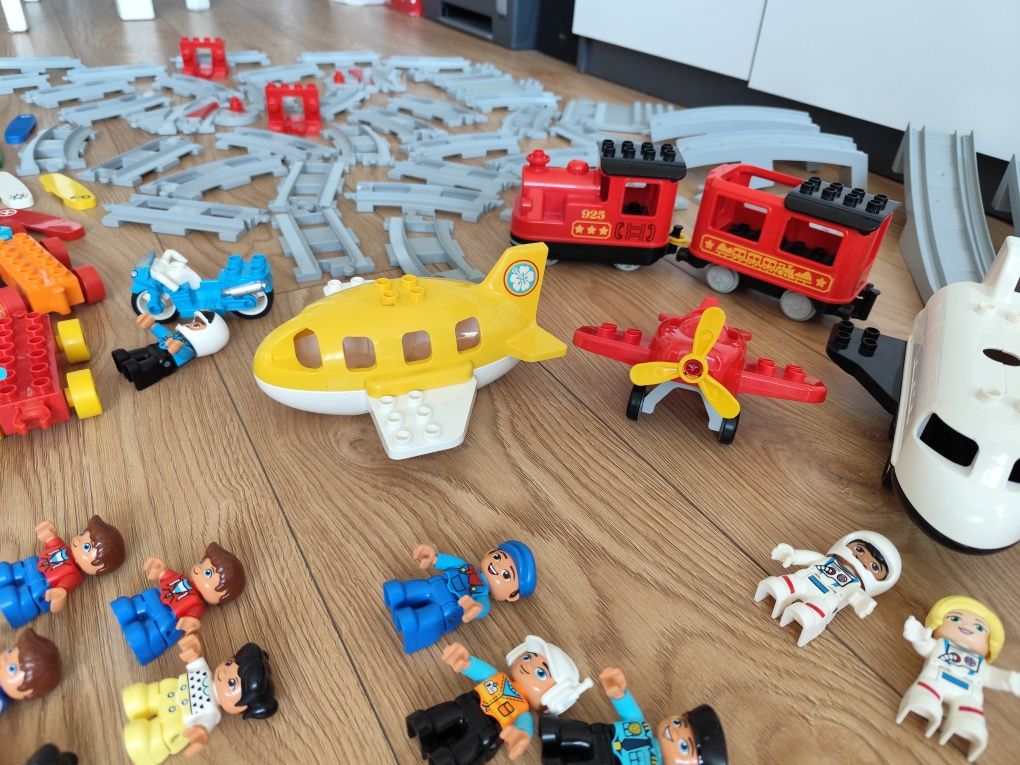 8 kg LEGO Duplo - ciuchcia, rakieta, samoloty, motocykl ...