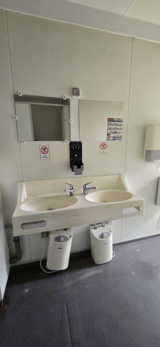 Kontener sanitarny WC pisuary Toalety