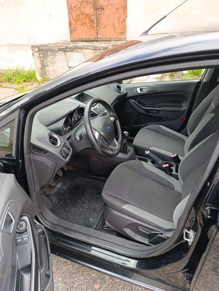 Ford Fiesta mk7 lifting 1.5 tdci 2016r Led Klima 5 drzwi