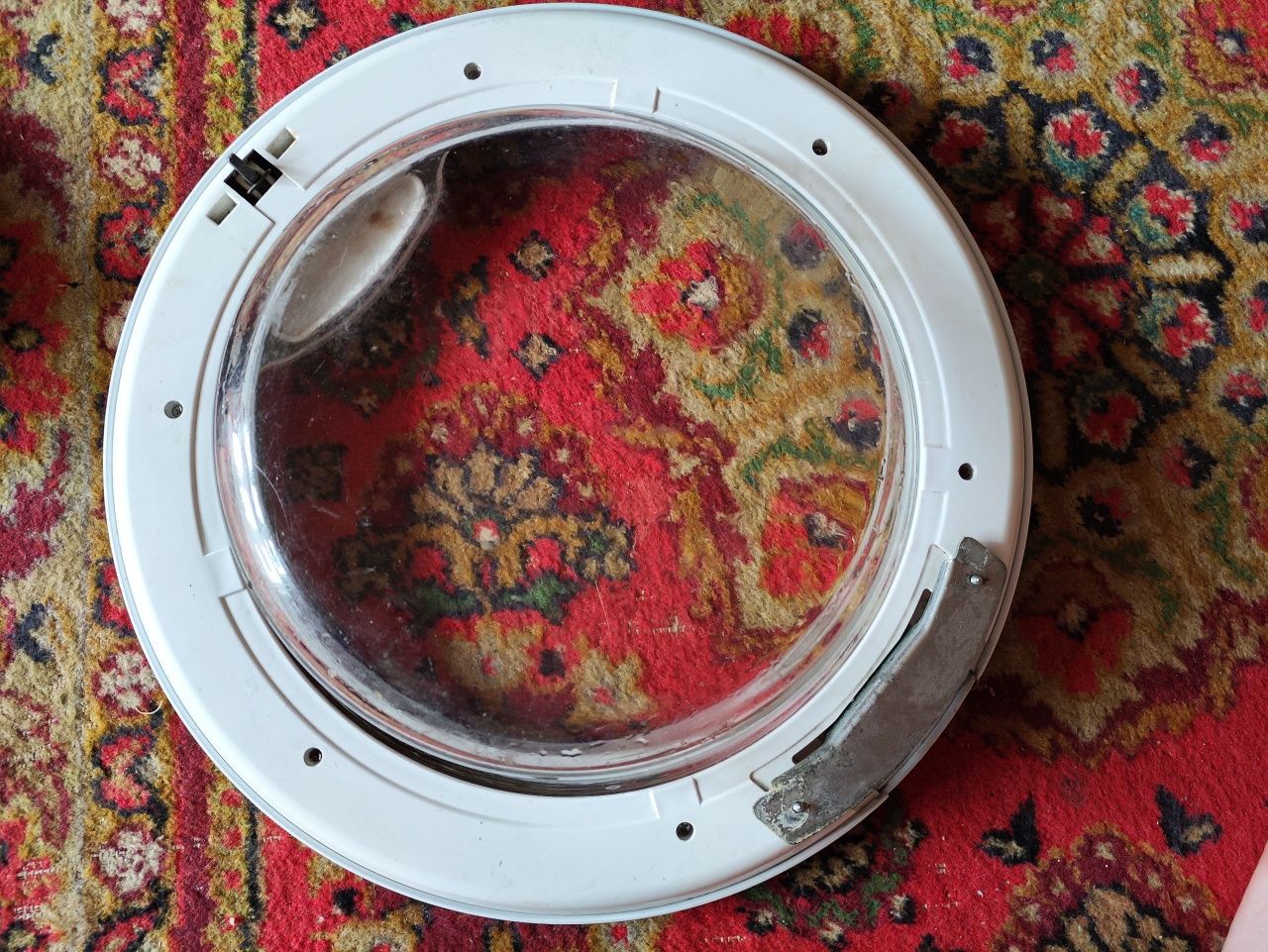 Запчасти на стиральную машинку Indesit wisl 85x