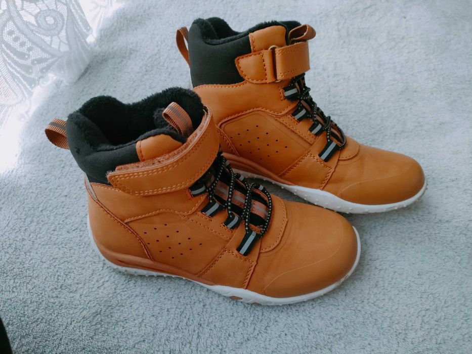 Buty ocieplane Reserved. Rozmiar 32