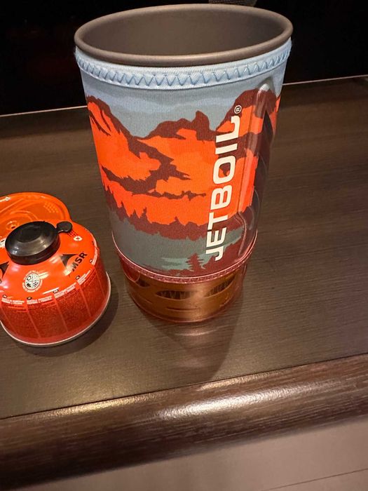 Nowa kuchenka JETBOIL FLASH + 2 kartusze MSR IsoPro gratis