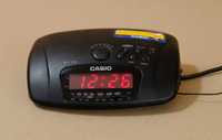 Настольные часы-радио-будильник Casio RT-75