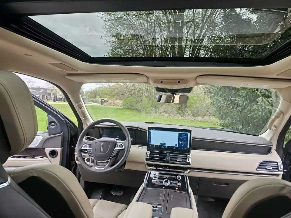 2022 Lincoln Navigator