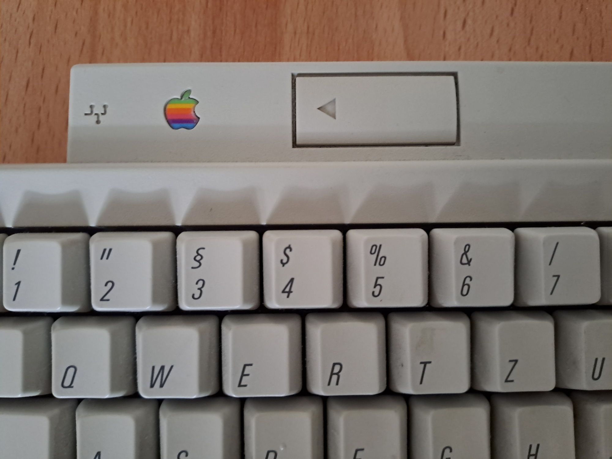 Apple Keyboard ll BCG M 0487