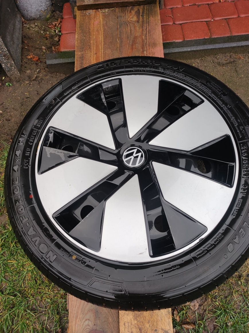 Kołpaki VW 18" dwie sztuki. Wysyłka DPD