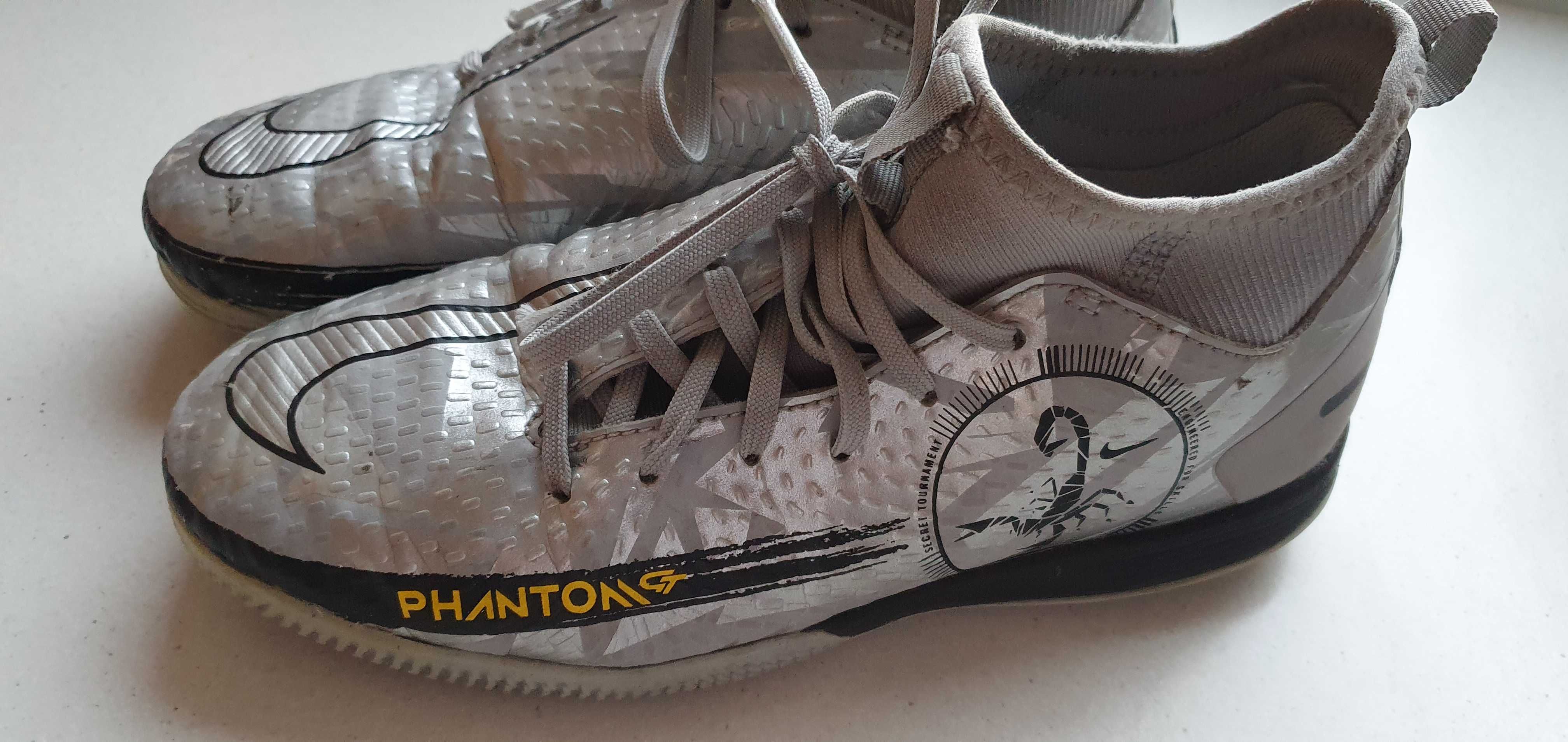 NIKE PHANTOM R.34 halówki