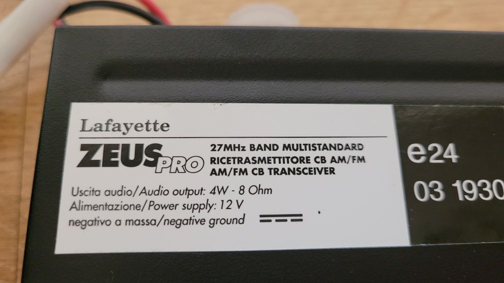 CB Radio Lafayette Zeus PRO