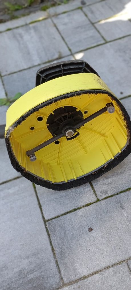 Lanca Karcher mycia kostki