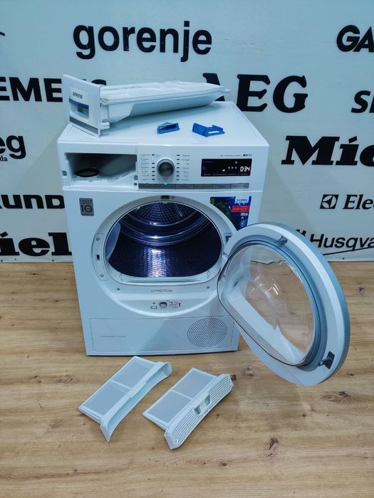 Сушка Siemens™ iQ700 з паром! Сушильна машина  з обробкою парою! 9кг.