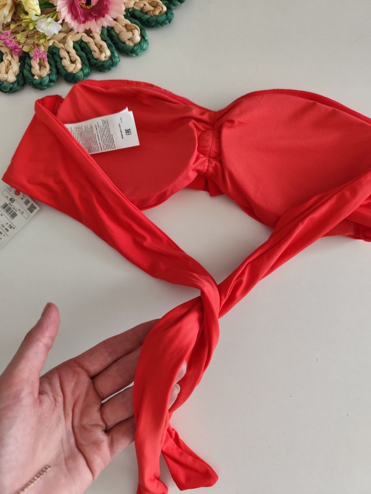 Nowy biustonosz bikini góra Bandeau z kwiatem rose Reserved L 40