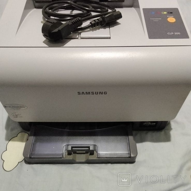 Принтер Samsung clp 300