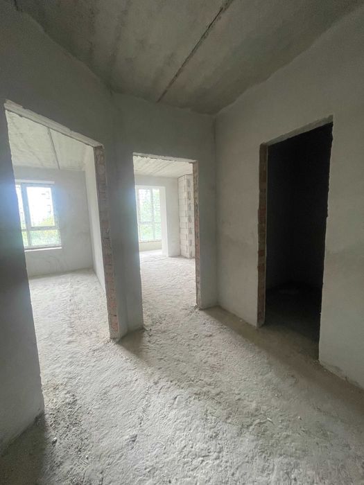 Продаж 1кім.квартири біля Парку і Озера! Ідеальний 5поверх!