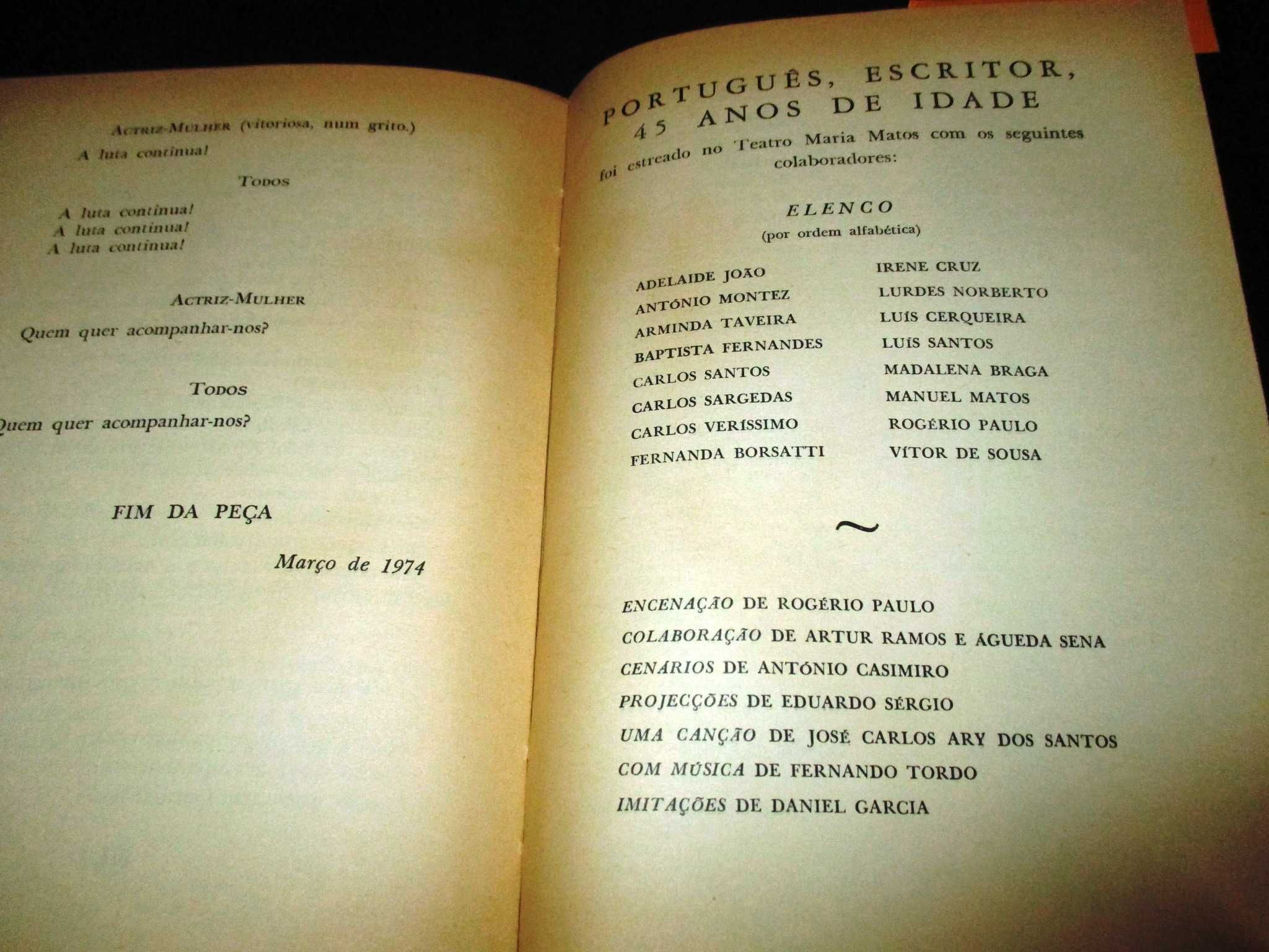 Livro Português Escritor quarenta e cinco anos de idade