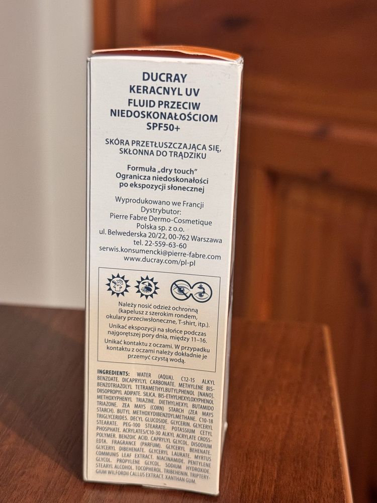 Ducray Fluid przeciw niedoskonaloscią SPF 50+